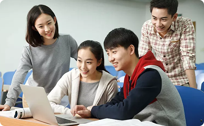 Customized Recruitment Model illustration